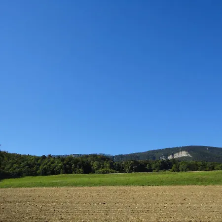 Jurastei 16 Bed & Breakfast Wiedlisbach